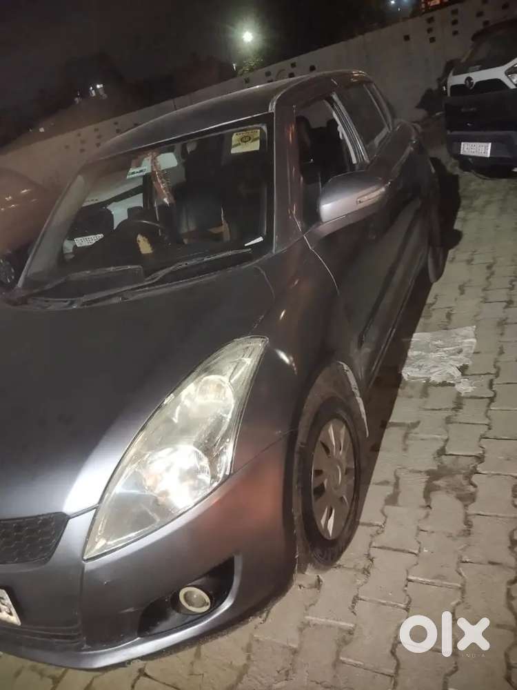 Maruti Swift Vxi 2012