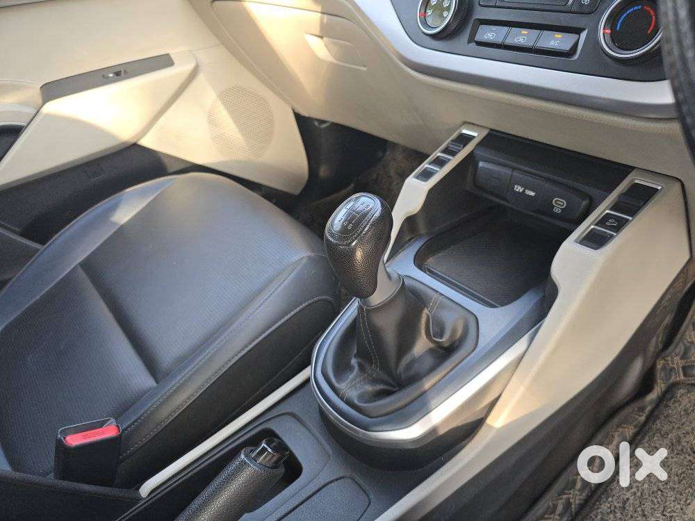 Kia Carens 1.4 Premium 7 Str, 2024, Diesel