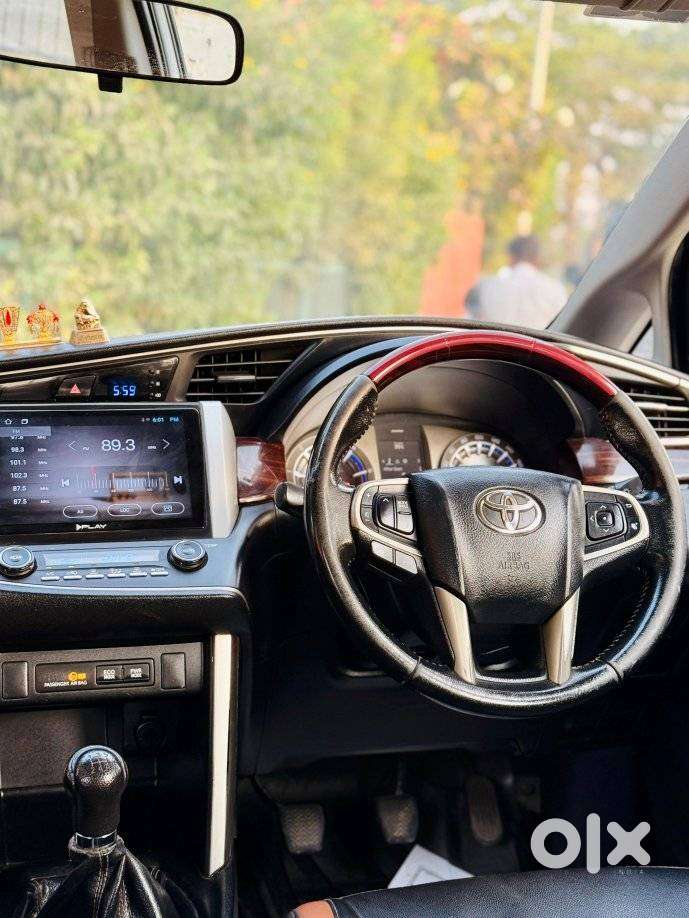 Toyota Innova Crysta 2.4 V 8 Str, 2017, Diesel