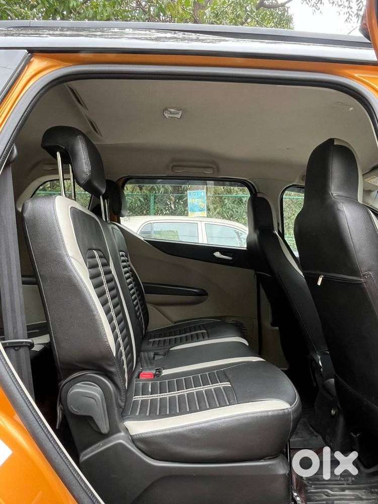 Renault Triber Rxz Easy-r Amt, 2022, Petrol
