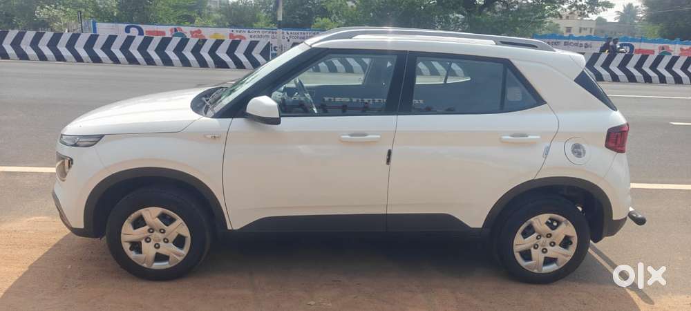 Hyundai Venue S Mt 1.2 Kappa, 2021, Petrol
