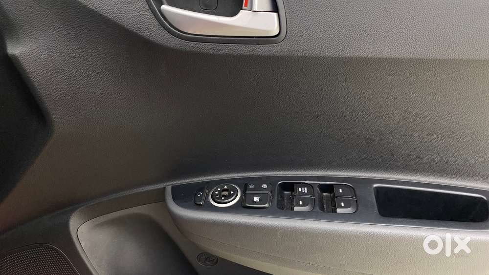 Hyundai Grand I10 1.2 Kappa Sportz Dual Tone, 2018, Petrol
