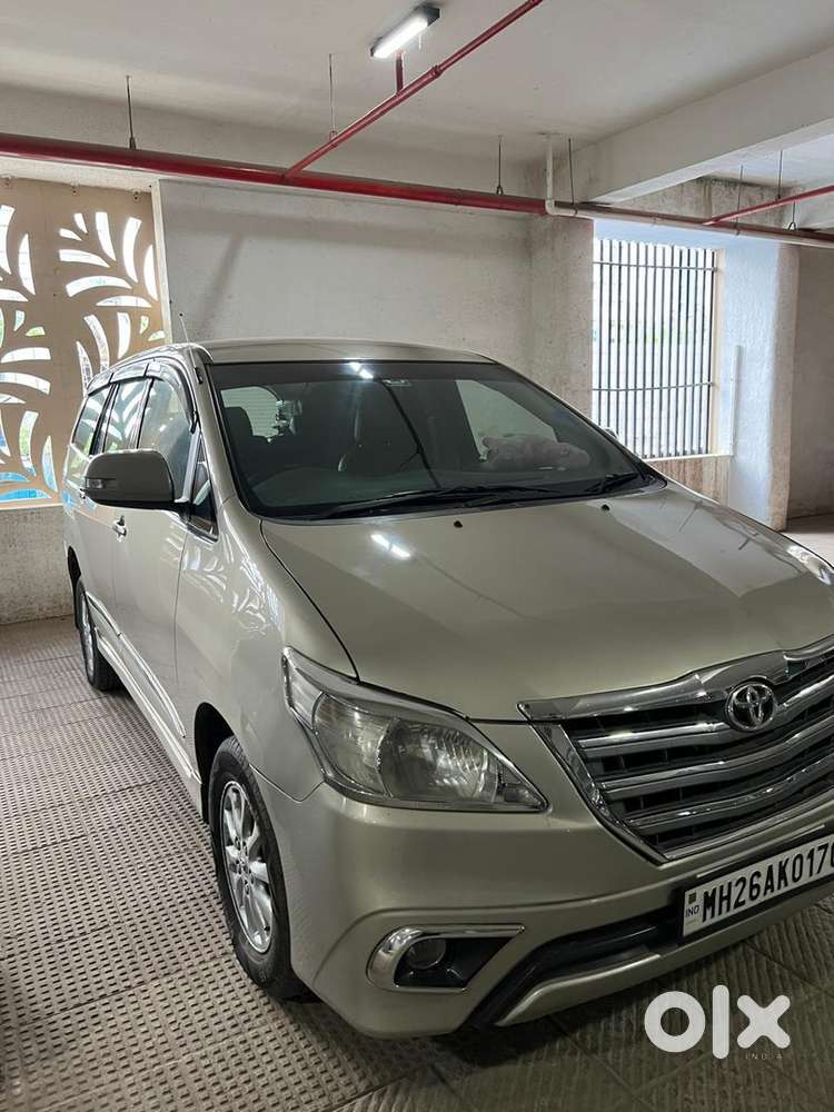 Toyota Innova Diesel 2014