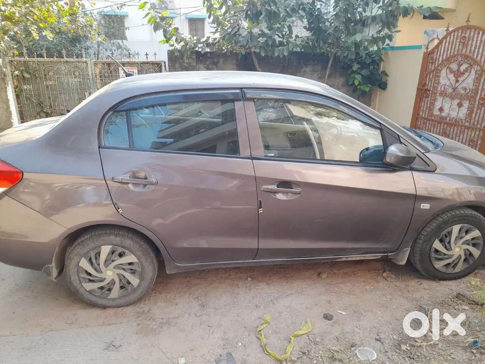 Good Condition Car With Seal Tyres And New Battery And Also Insurance