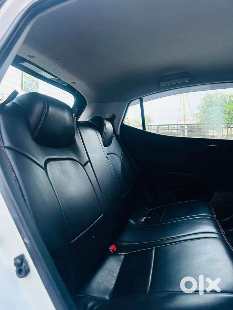Hyundai Grand I10 Nios Sportz 1.2 Kappa Dual Tone, 2019, Petrol