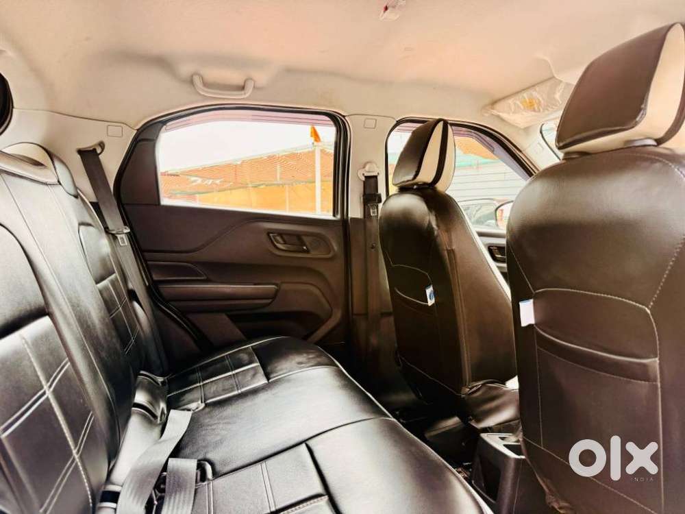 Tata Punch Camo Adventure Mt, 2023, Petrol