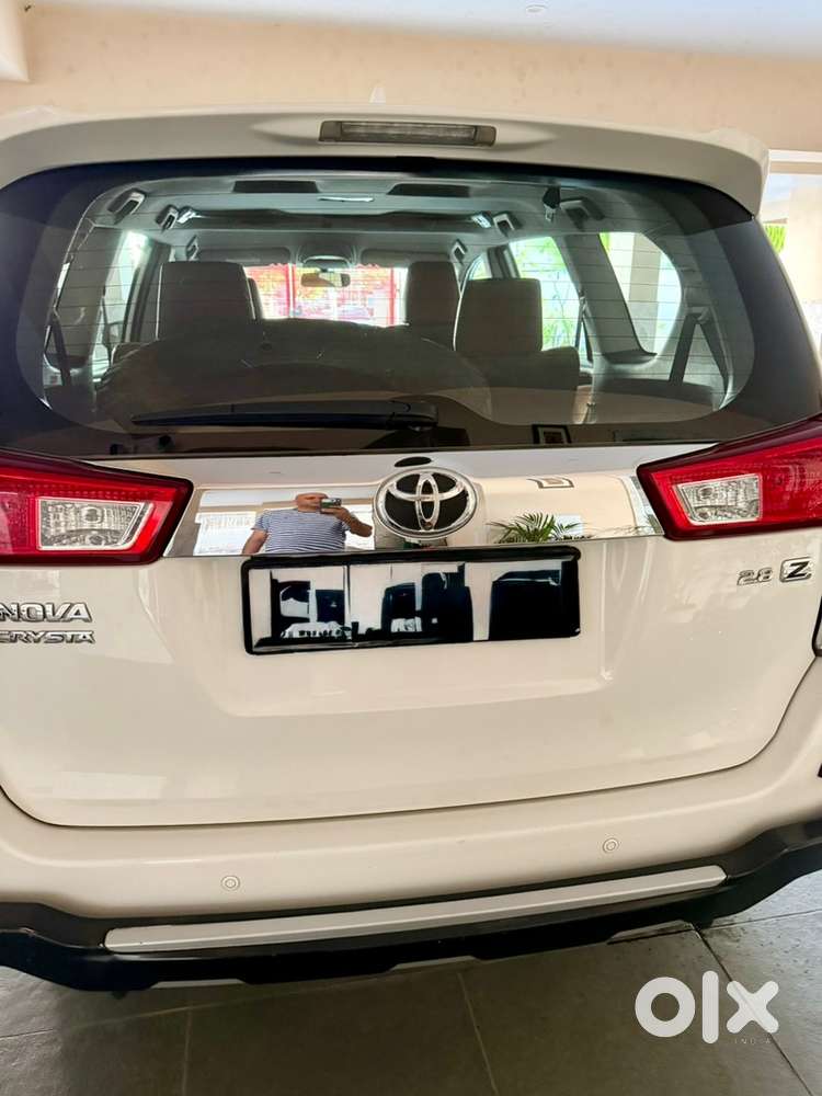 2016 Toyota Innova Crysta Diesel At
