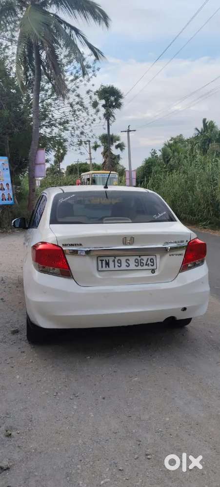 Honda Amaze 2016 Petrol Well Maintained