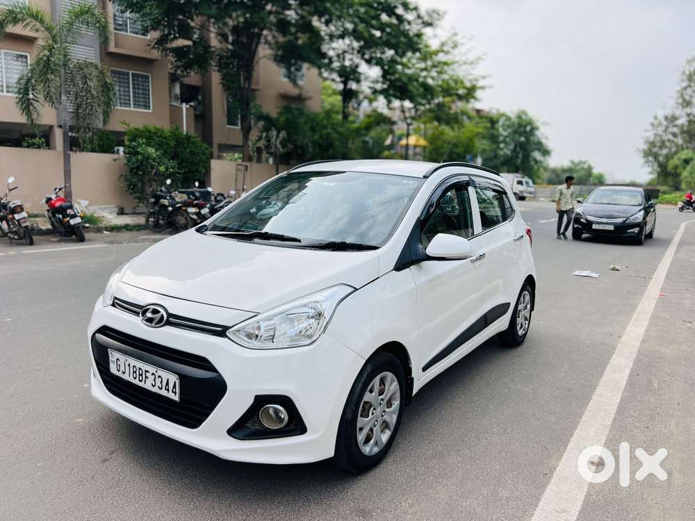 Hyundai Grand I10 Sportz Cng, 2016, Cng & Hybrids