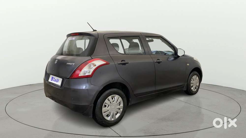 Maruti Suzuki Swift 1.2 Lxi (o), 2017, Petrol
