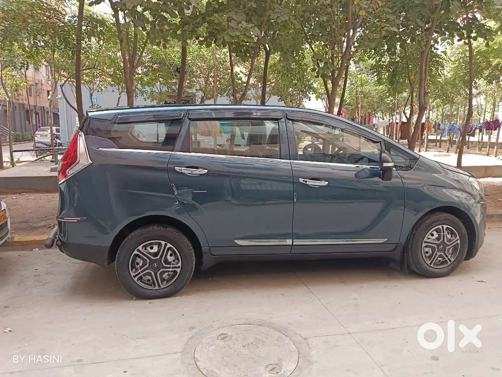 Mahindra Marazzo Diesel 2023 Variant