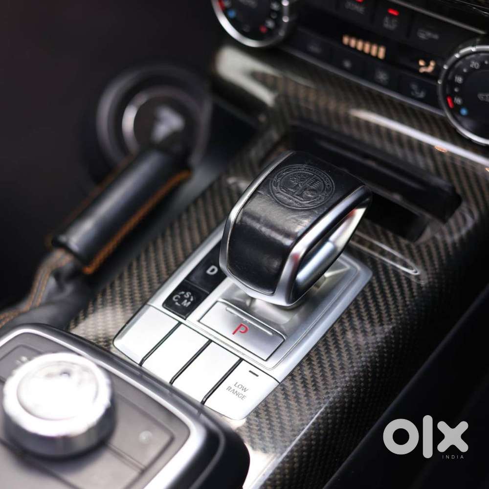 Mercedes-benz G63 Amg Petrol  Original Brabus Kit  Akrapovič Exhaust