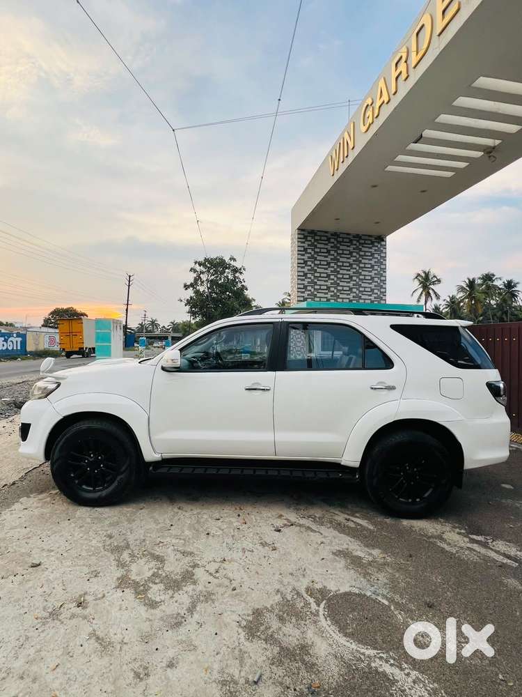 Toyota Fortuner 3.0 4x4 Automatic, 2015, Diesel