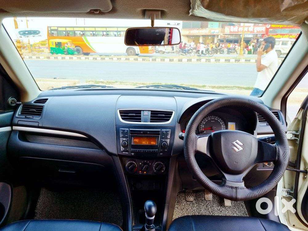 Maruti Suzuki Swift Lxi, 2015, Petrol