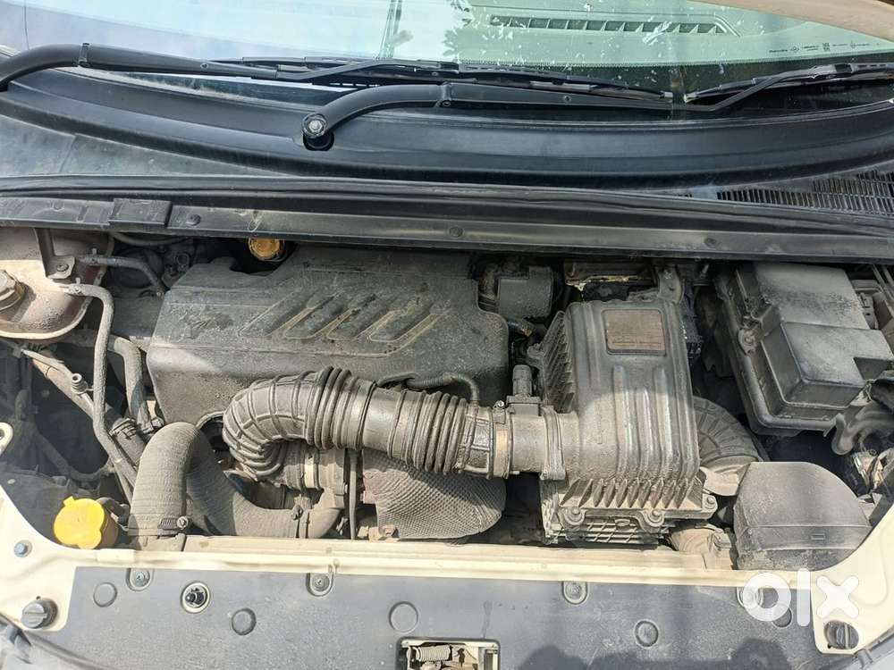 Mahindra Marazzo 2018 Year
