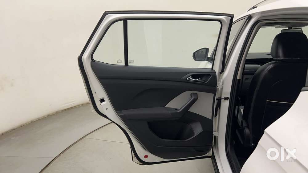 Skoda Kushaq Ambition 1.0l Tsi Mt, 2023, Petrol