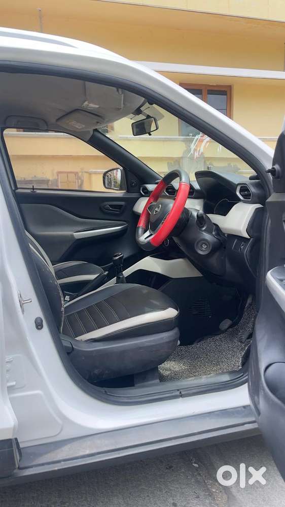 Nissan Magnite 1.0 Xv Premium Turbo (o), 2022, Petrol