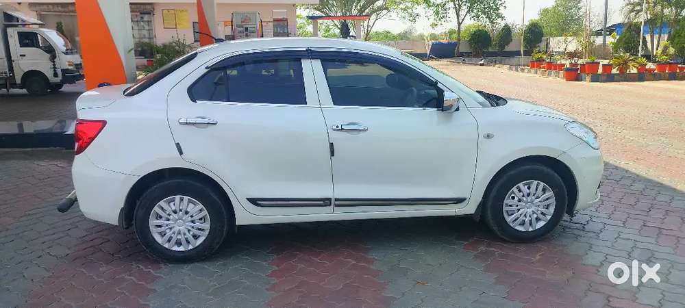 Maruti Suzuki Dzire 2020 Petrol 39000 Km Driven