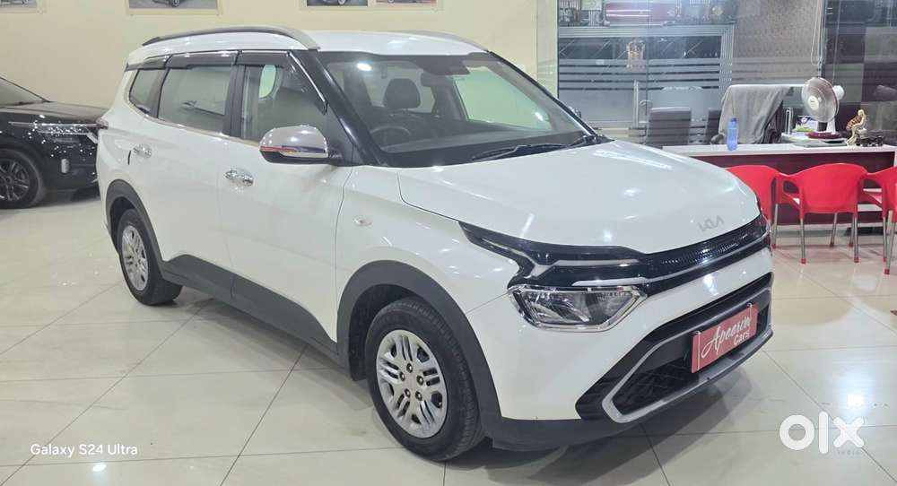 Kia Carens 1.4 Premium 7 Str, 2023, Petrol