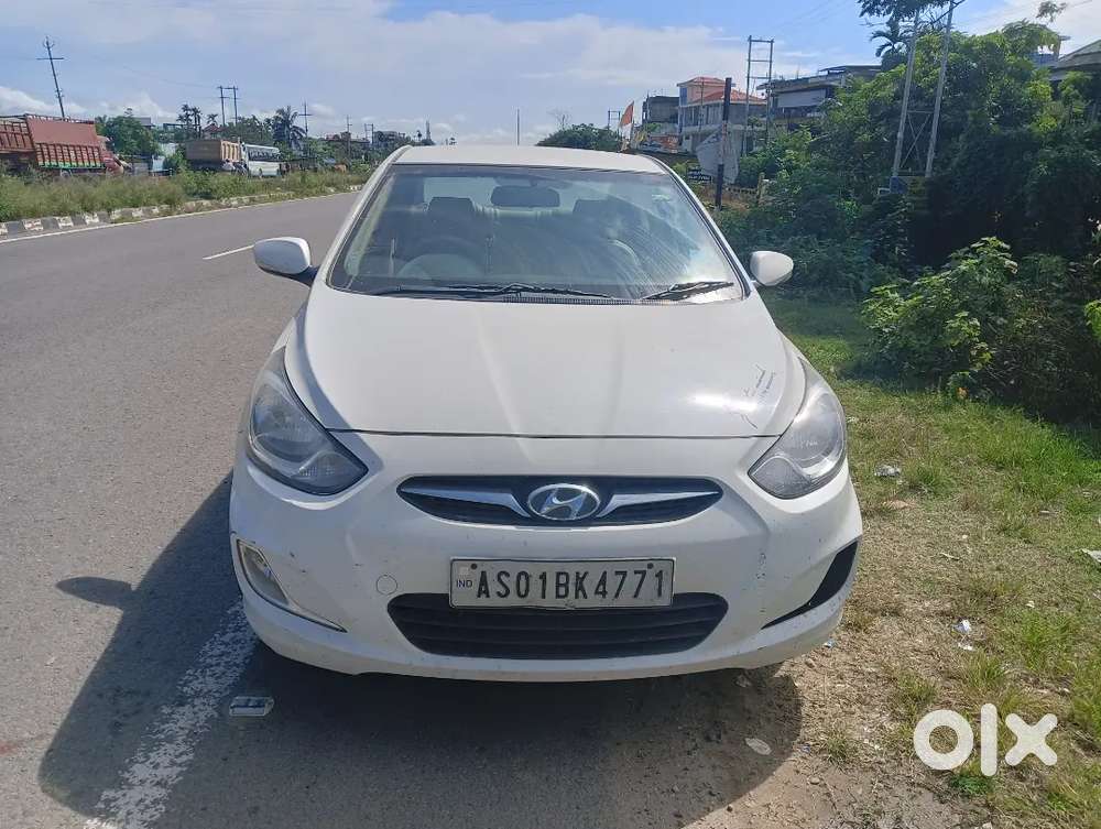 Hyundai Fluidic Verna 1.4 2014