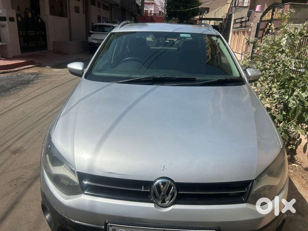 Volkswagen Polo 2015 Diesel 106000 Km Driven