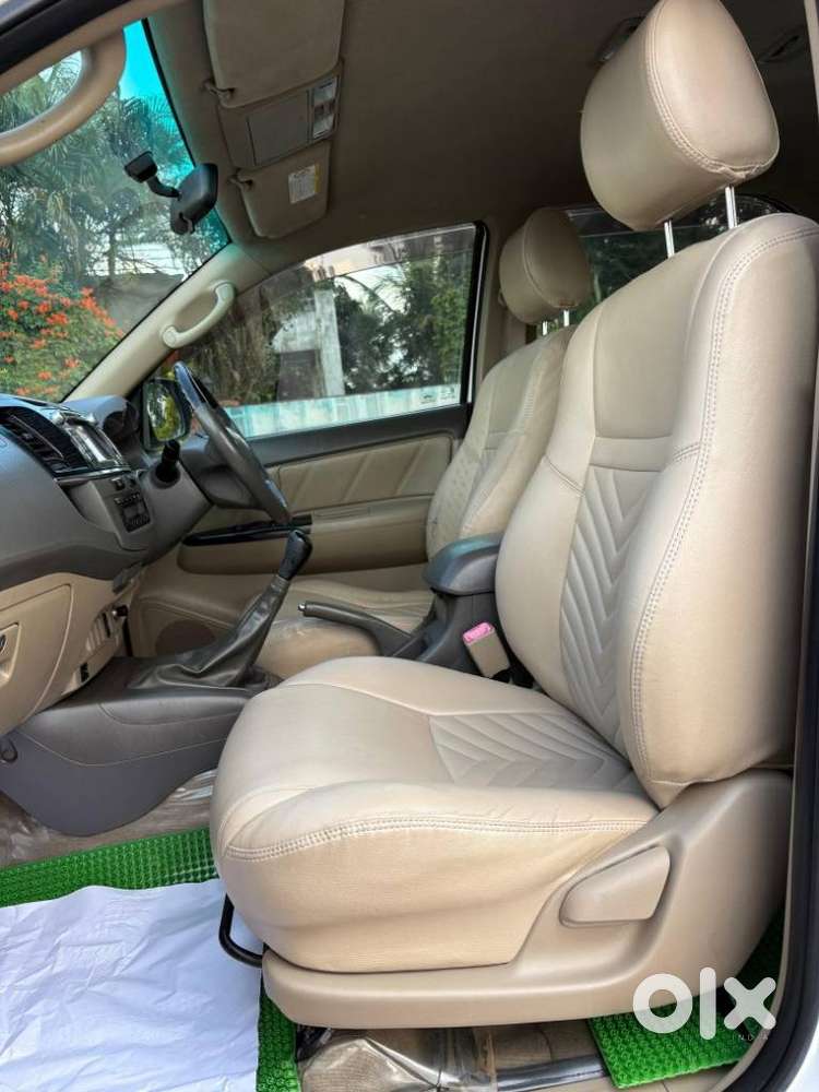 Toyota Fortuner 4x2 Mt 2.8 Diesel, 2013, Diesel