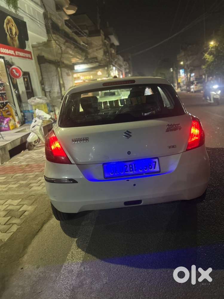 Maruti Suzuki Swift Petrol