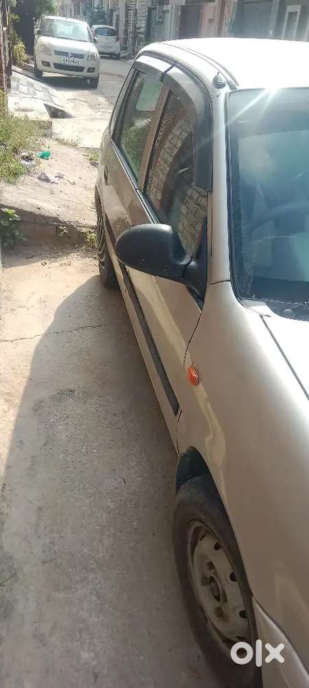Maruti Suzuki Zen Estilo Lxi Nlive 2005