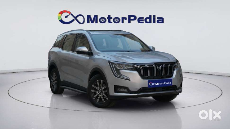 Mahindra Xuv700 2.0 Ax 7 Petrol At Str, 2024, Petrol