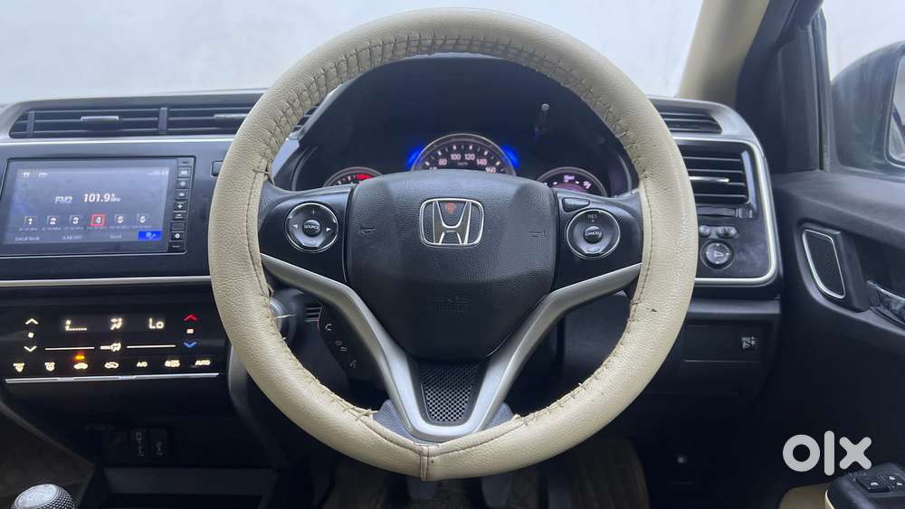 Honda City 1.5 V 4th Gen I-vtec Mt, 2022, Petrol