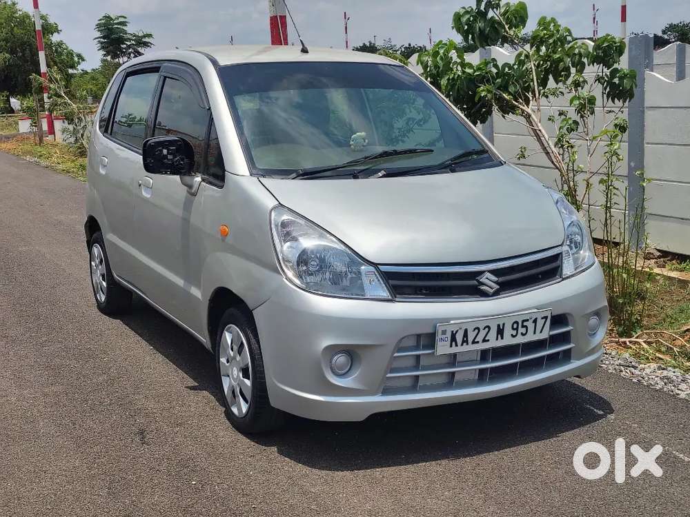 Maruti Suzuki Zen Estilo 2010