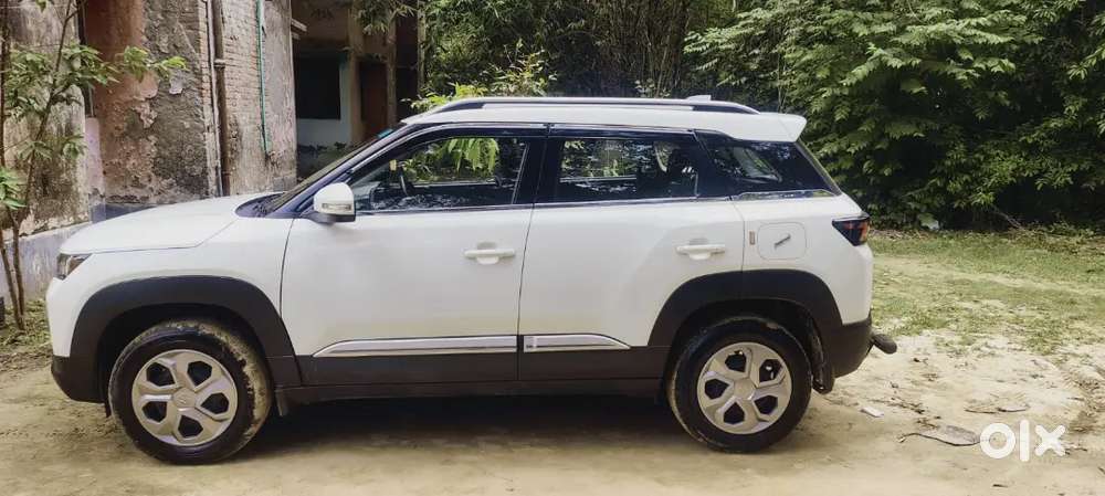 Maruti Suzuki Brezza 2025 Petrol 10000 Km Driven First Owner