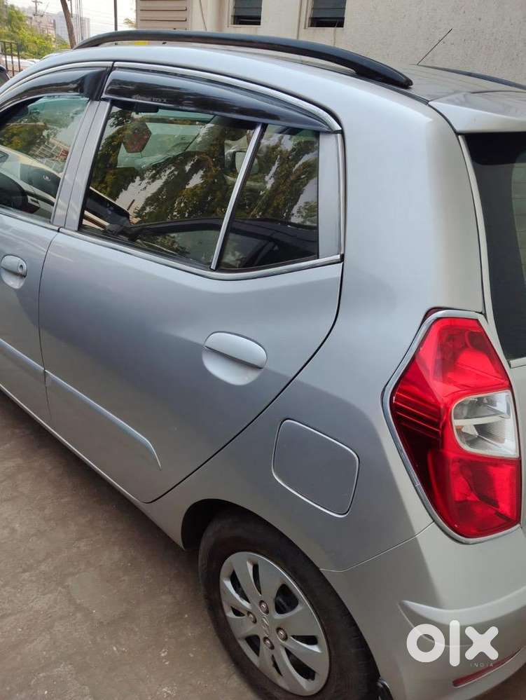 Reliable Hyundai 2011 Car