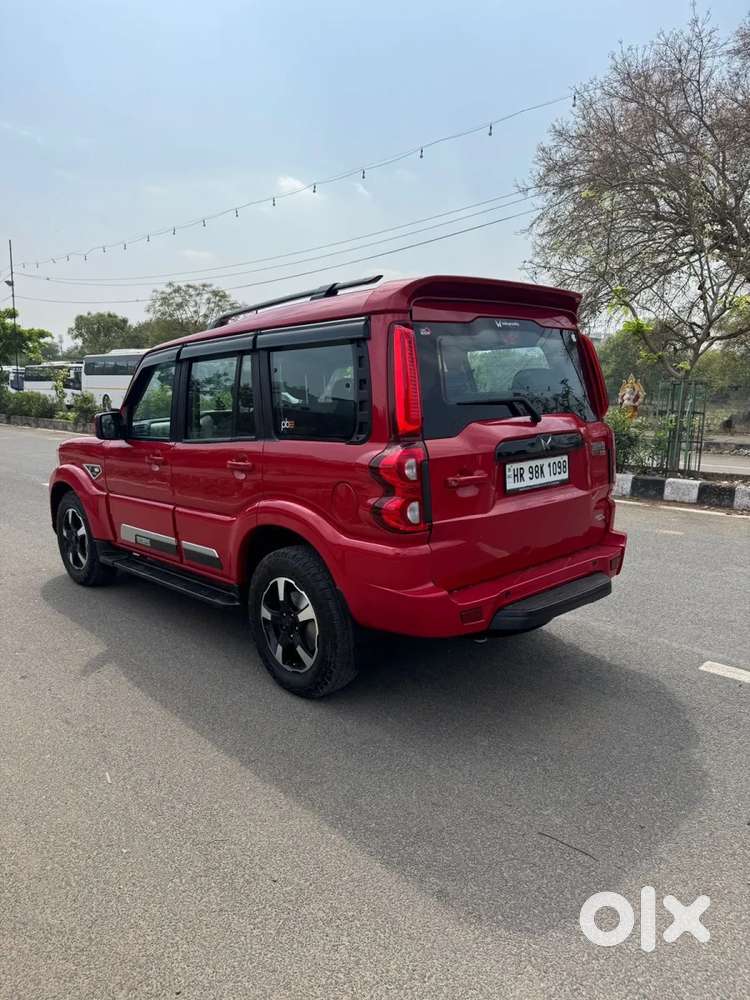 Mahindra Scorpio Classic, 2023, Diesel