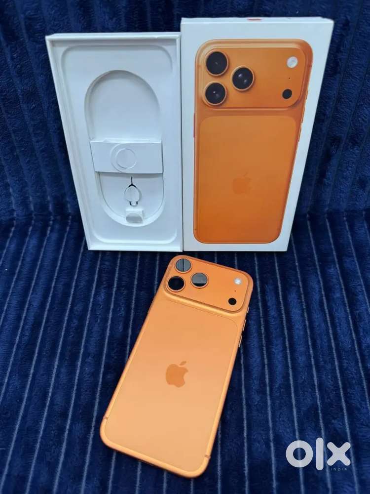 Apple iPhone 17 Pro Max (256 GB Ultimate Titanium Design, Triple 48MP