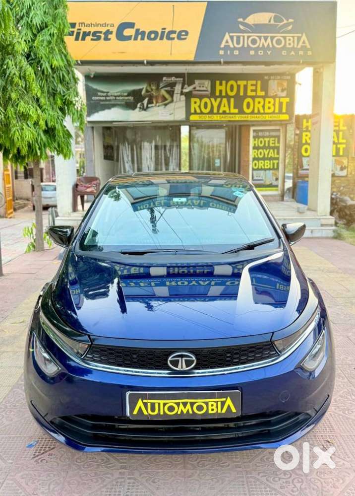 Tata Altroz Xz Plus (s) Icng, 2023, Petrol