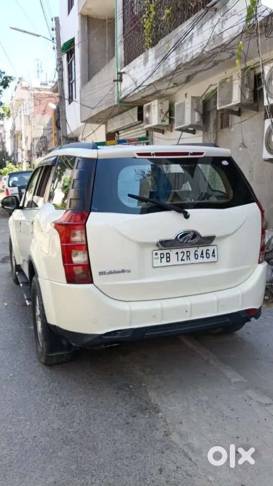 Mahindra Xuv500 2012