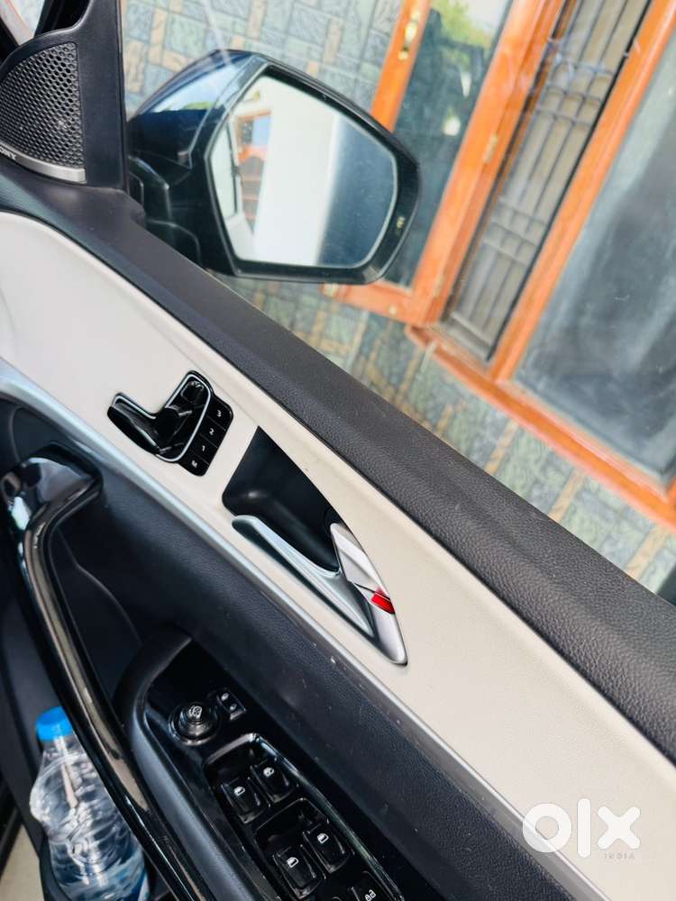 Mahindra Xuv700 Diesel 2023 Car