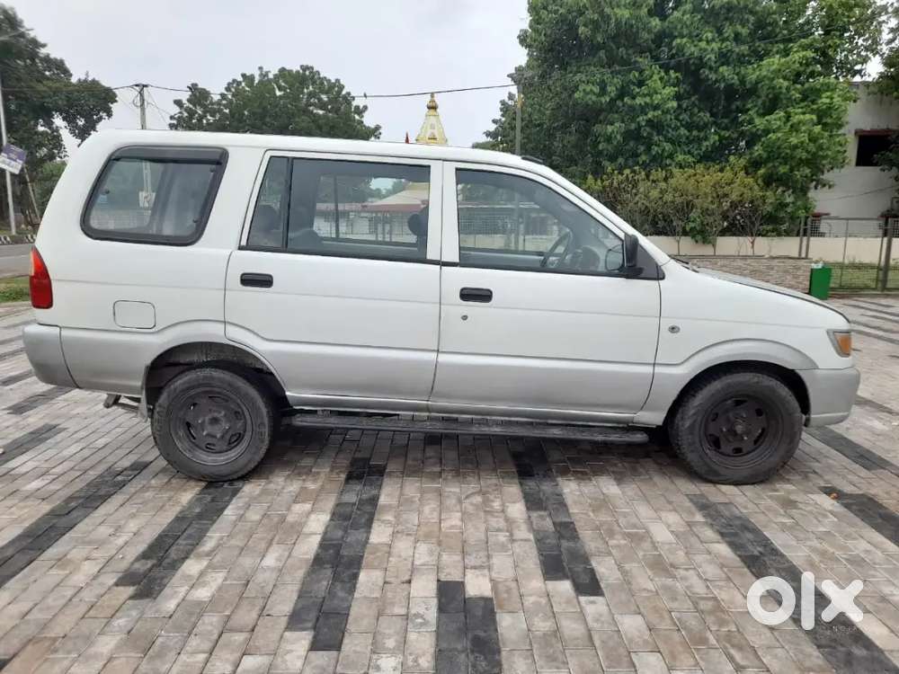 Chevrolet Tavera Lt 9 Model 2006, For Sale In Good Condition