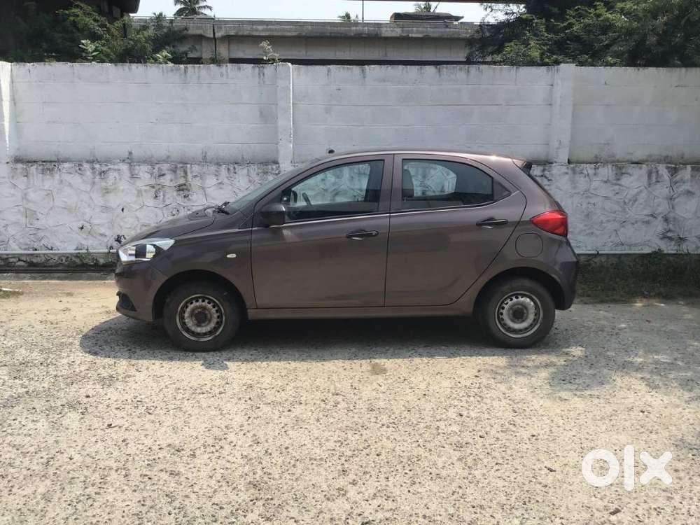 Tata Tiago Xe, 2019, Petrol