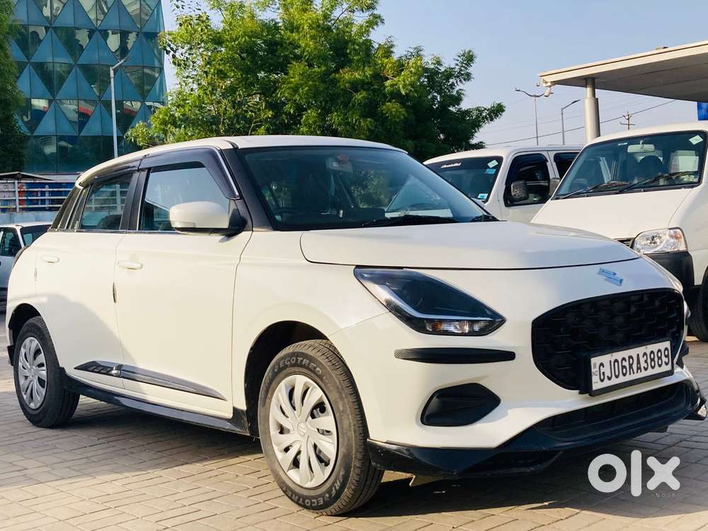 Maruti Suzuki New-gen Swift Vxi, 2024, Petrol