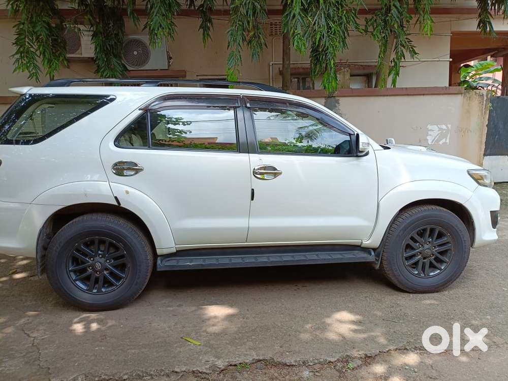 Toyota Fortuner 3.0 4x2 Automatic, 2015, Diesel