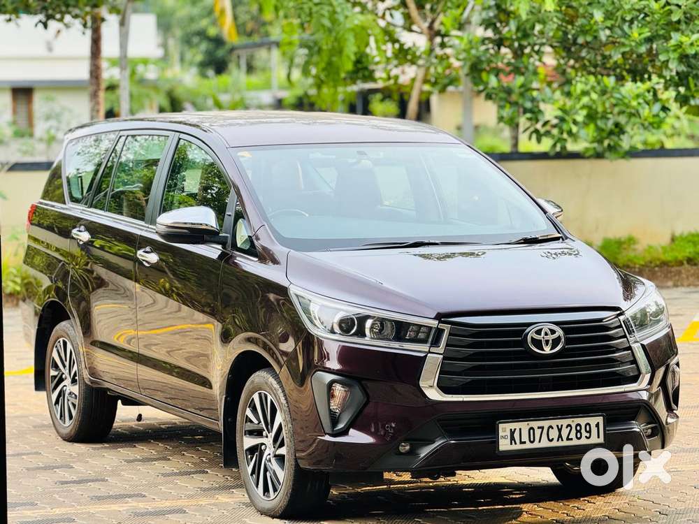 Toyota Innova Crysta