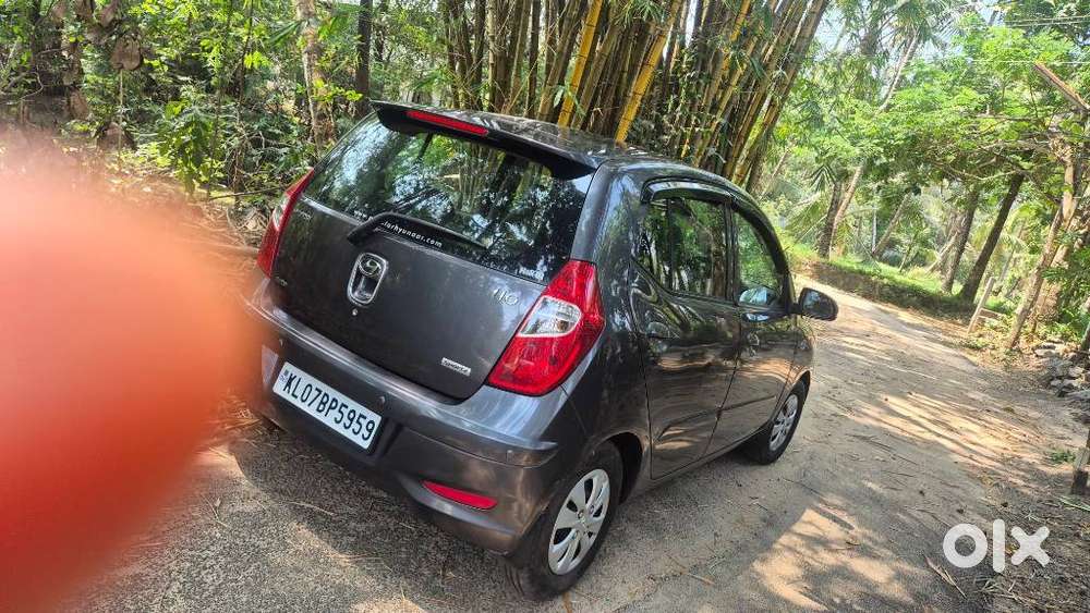 Hyundai I10 Sportz At, 2010, Petrol