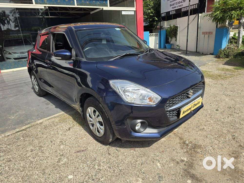 Maruti Suzuki Swift Vxi Optional, 2022, Petrol