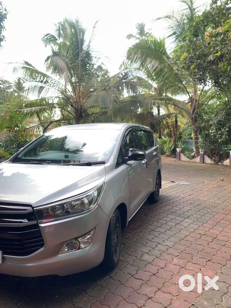 Toyota Innova Crysta Diesel 2017