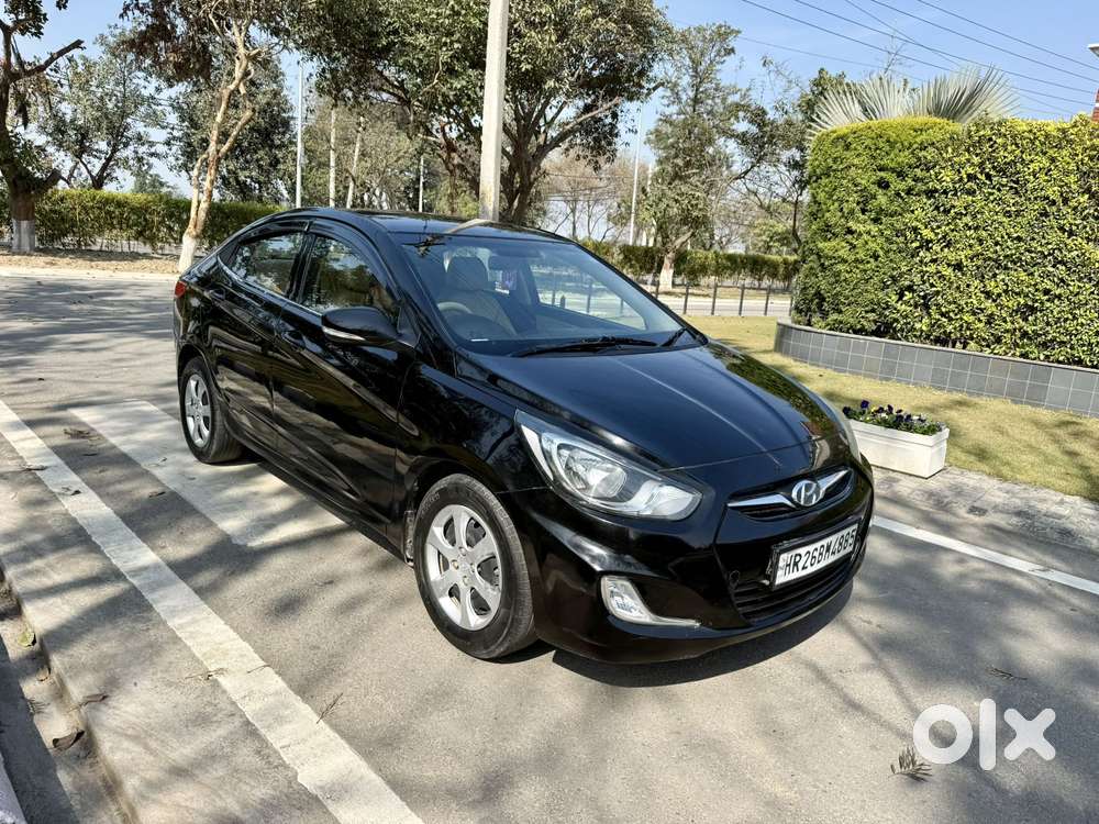 Hyundai Fluidic Verna