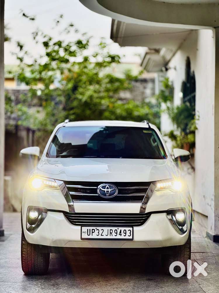 Toyota Fortuner 4x2 At 2.8 Diesel, 2018, Diesel