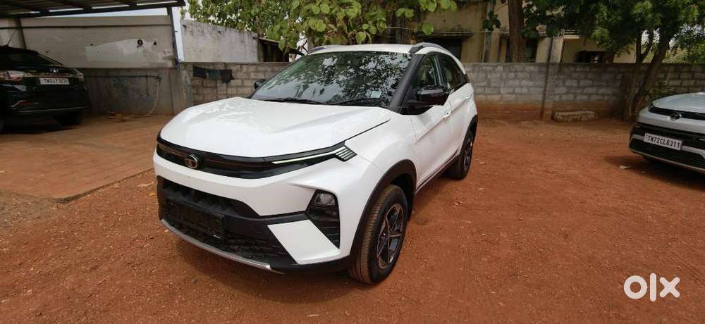 Tata Nexon Amt Xza Plus, 2026, Petrol