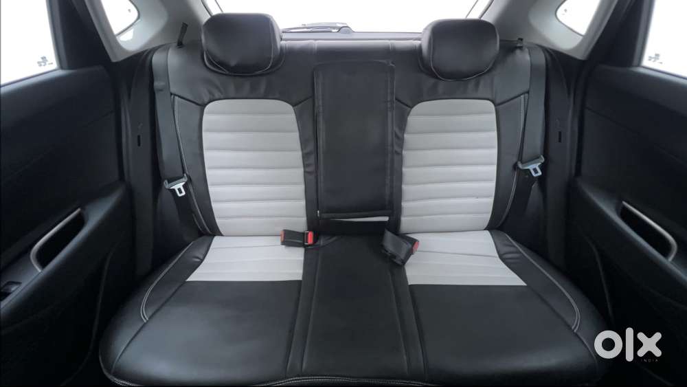 Hyundai I20 Asta (o) 1.2 Ivt, 2022, Petrol